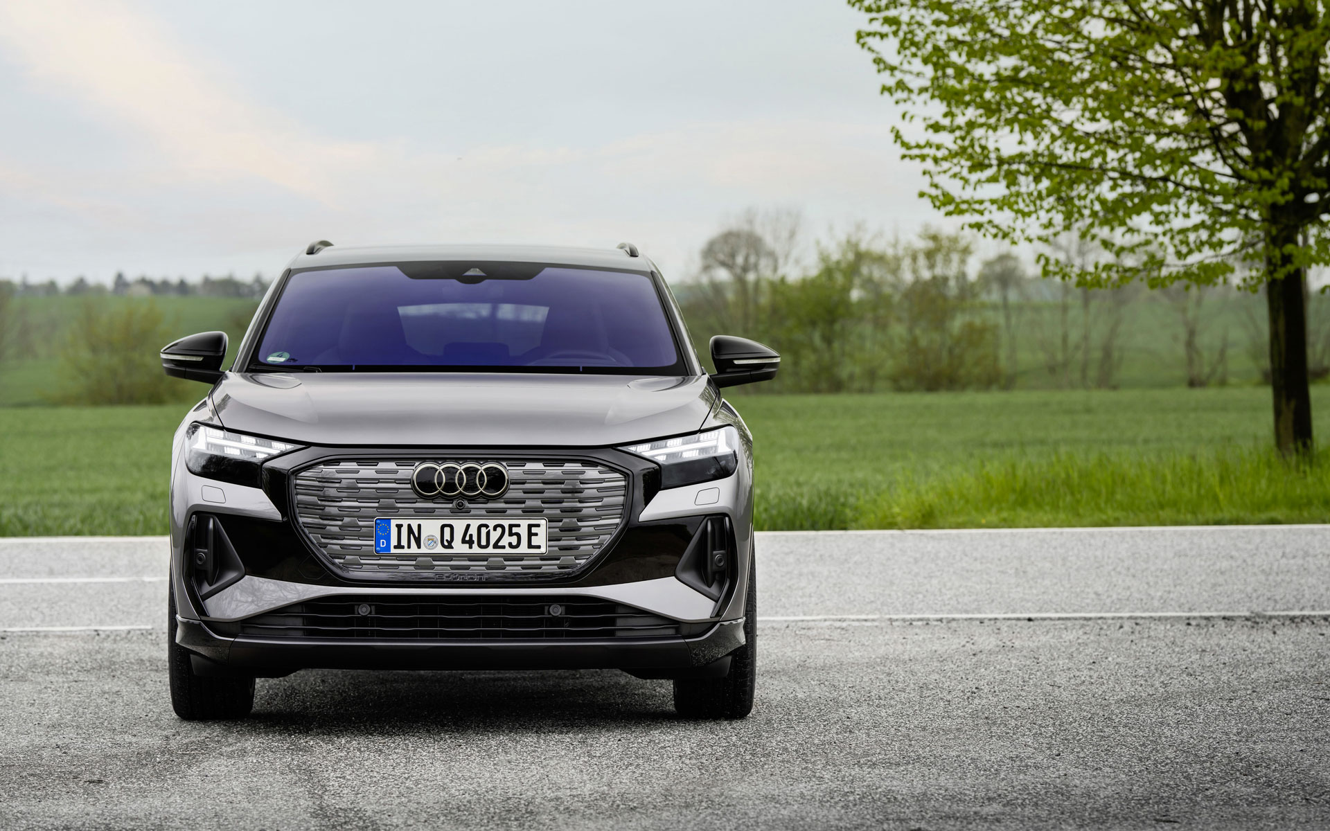 Q4 E-Tron
